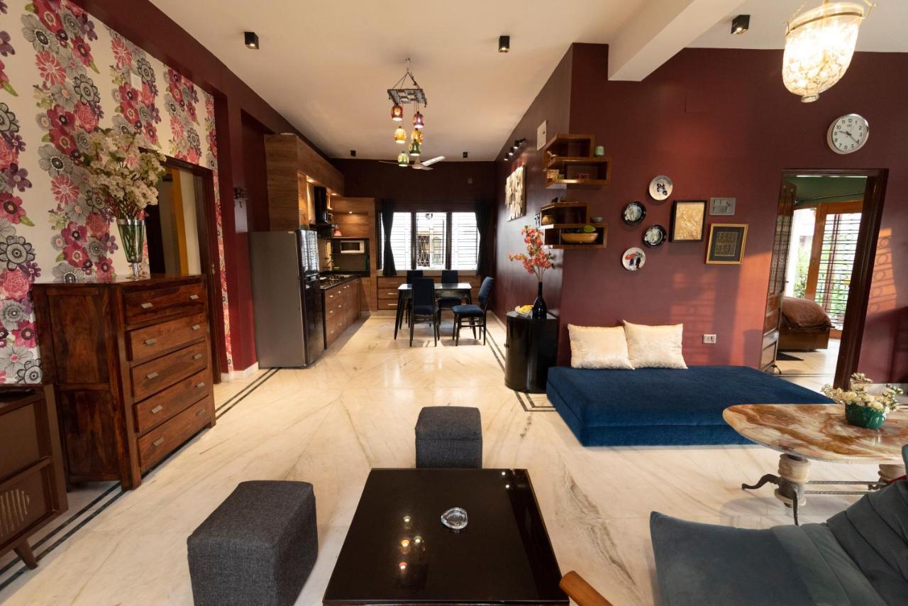 J'S Nest Hotel Kolkata Exterior photo